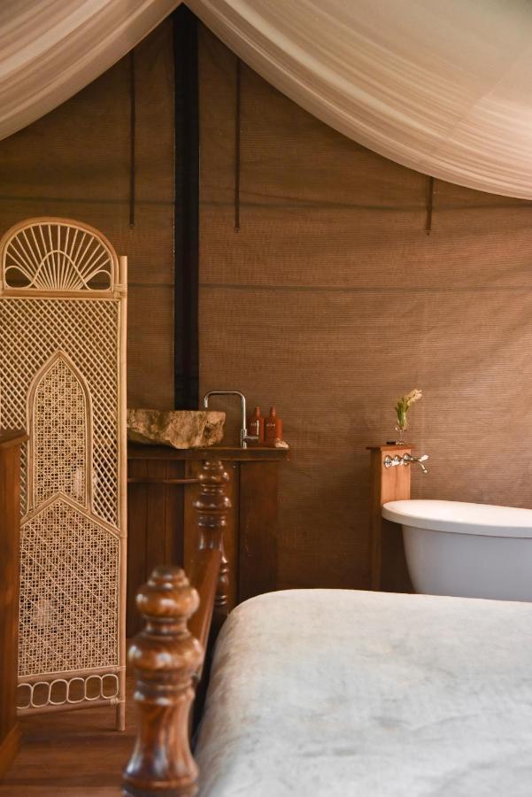 Silk Pavilions Glamping Mount Burrell Ngoại thất bức ảnh