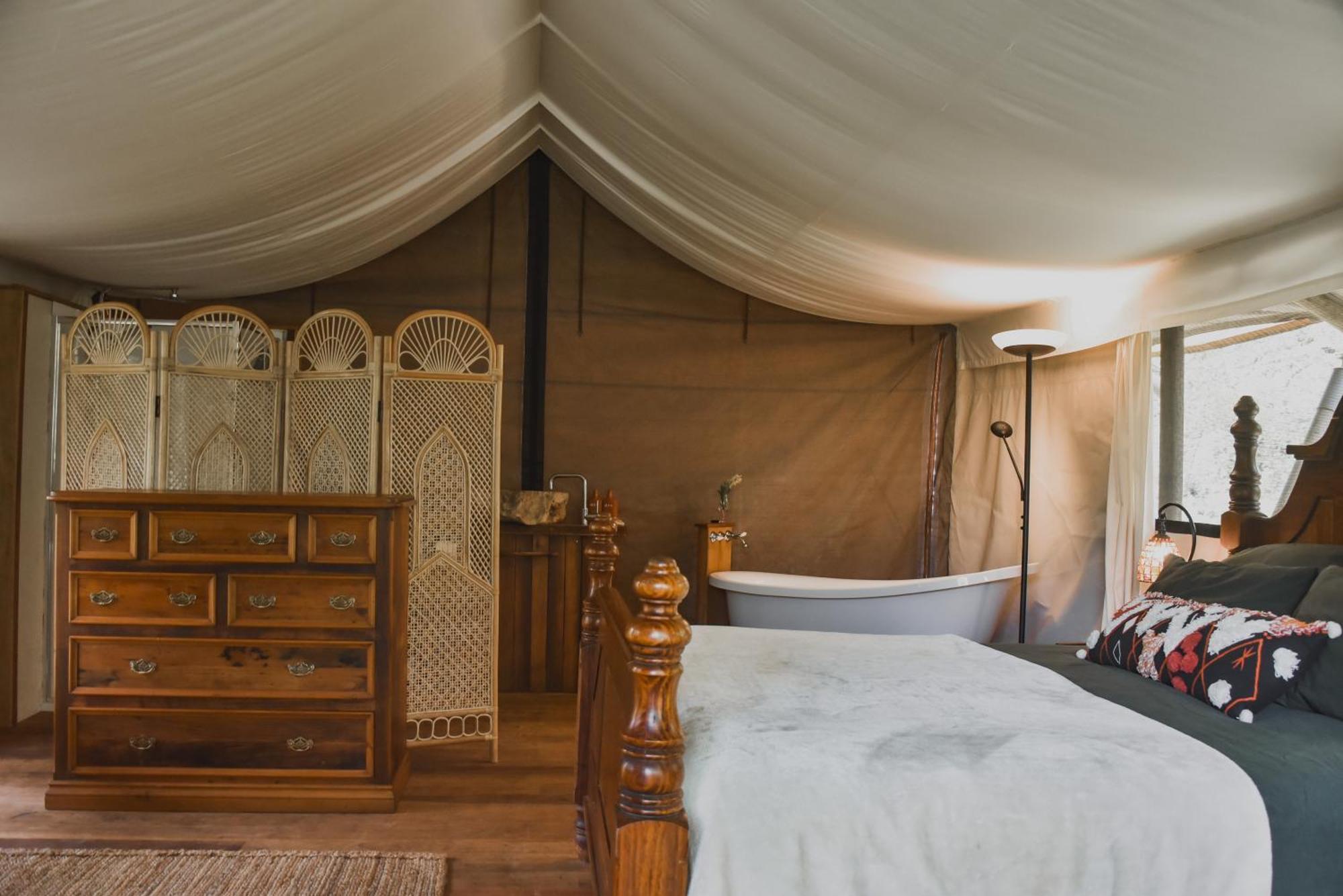 Silk Pavilions Glamping Mount Burrell Ngoại thất bức ảnh